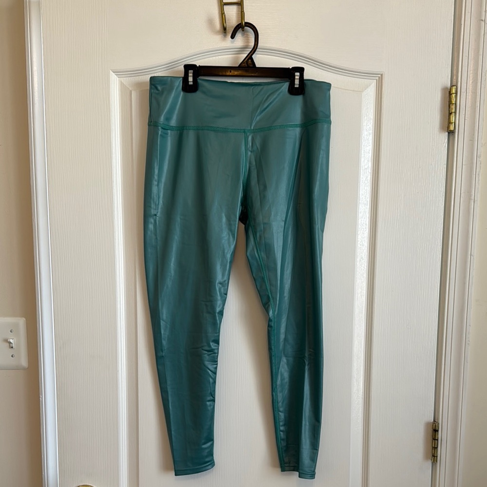 Cute Teal Leggings